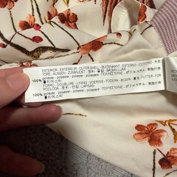 TRF Outerwear Cherry Blossom Cranes Satin Bomber Jacket Size Small - Picture 5 of 5